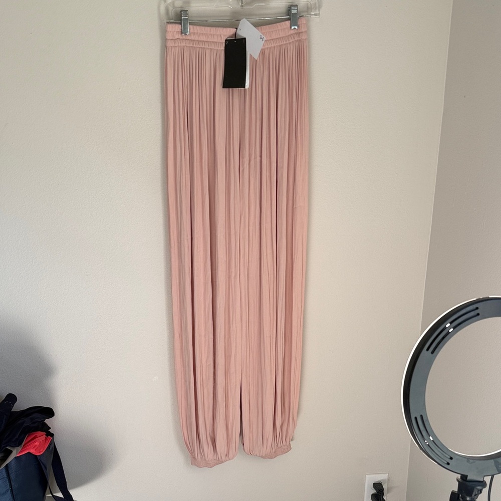 Zara Light Pink Pleated Trousers